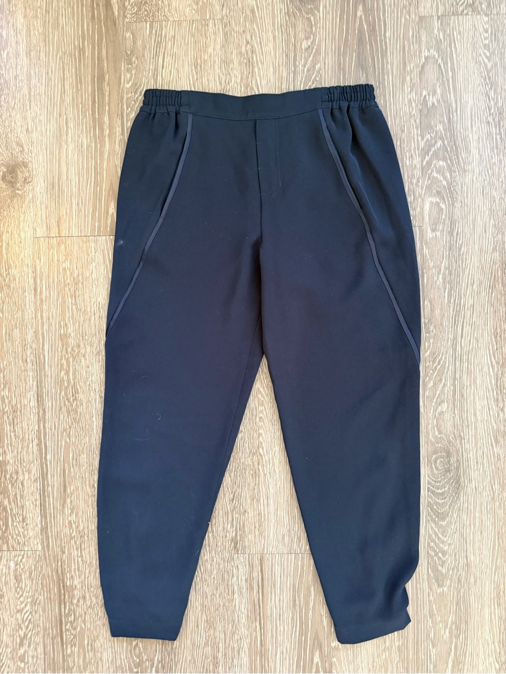 Vince Navy Women’s Satin Trim Crepe Pull-On Jogger Pants Size XS
